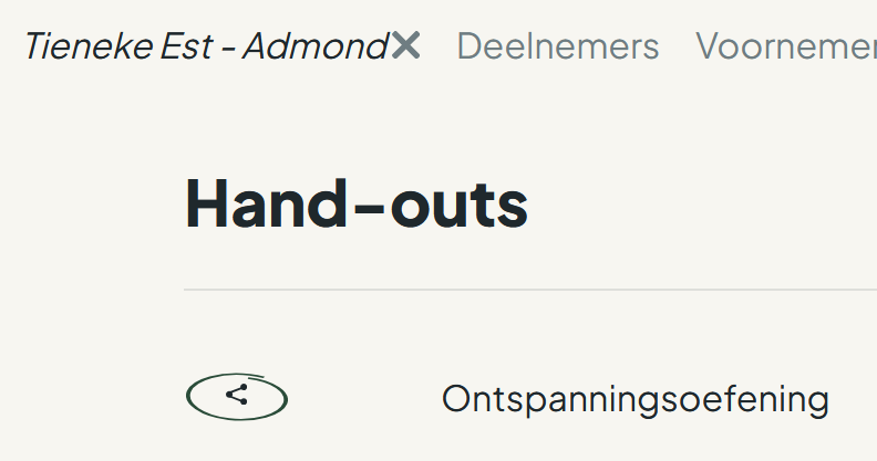 Een hand-out delen met een deelnemer